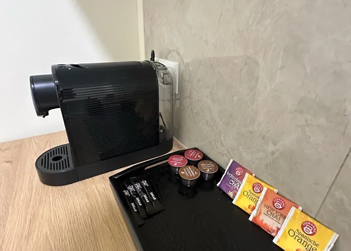 Datri Petite Suite 6