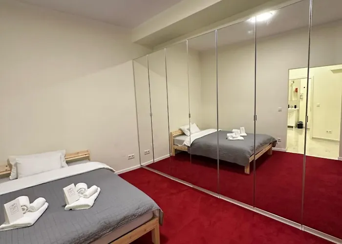 Datri Petite Suite 6